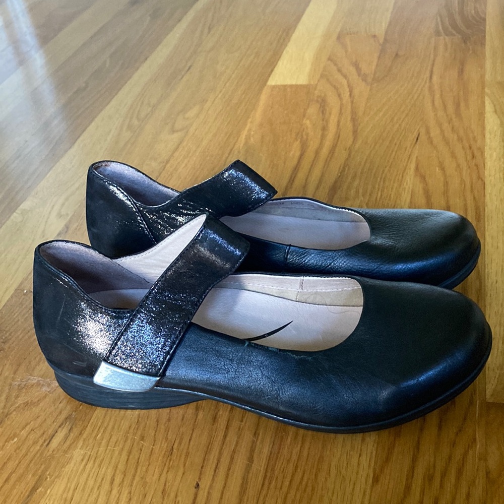 Dansko Audrey Black Leather Mary Jane Flats